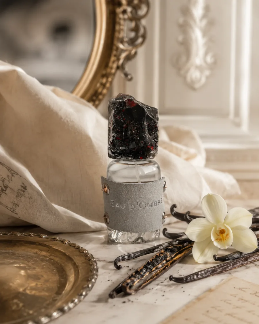 Eau d'Ombre bottle with vanilla